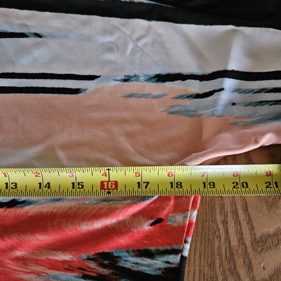 Calvin Klein Women's Small Colorful Sunset Colors Short Sleeve Top - Picture 5 of 8